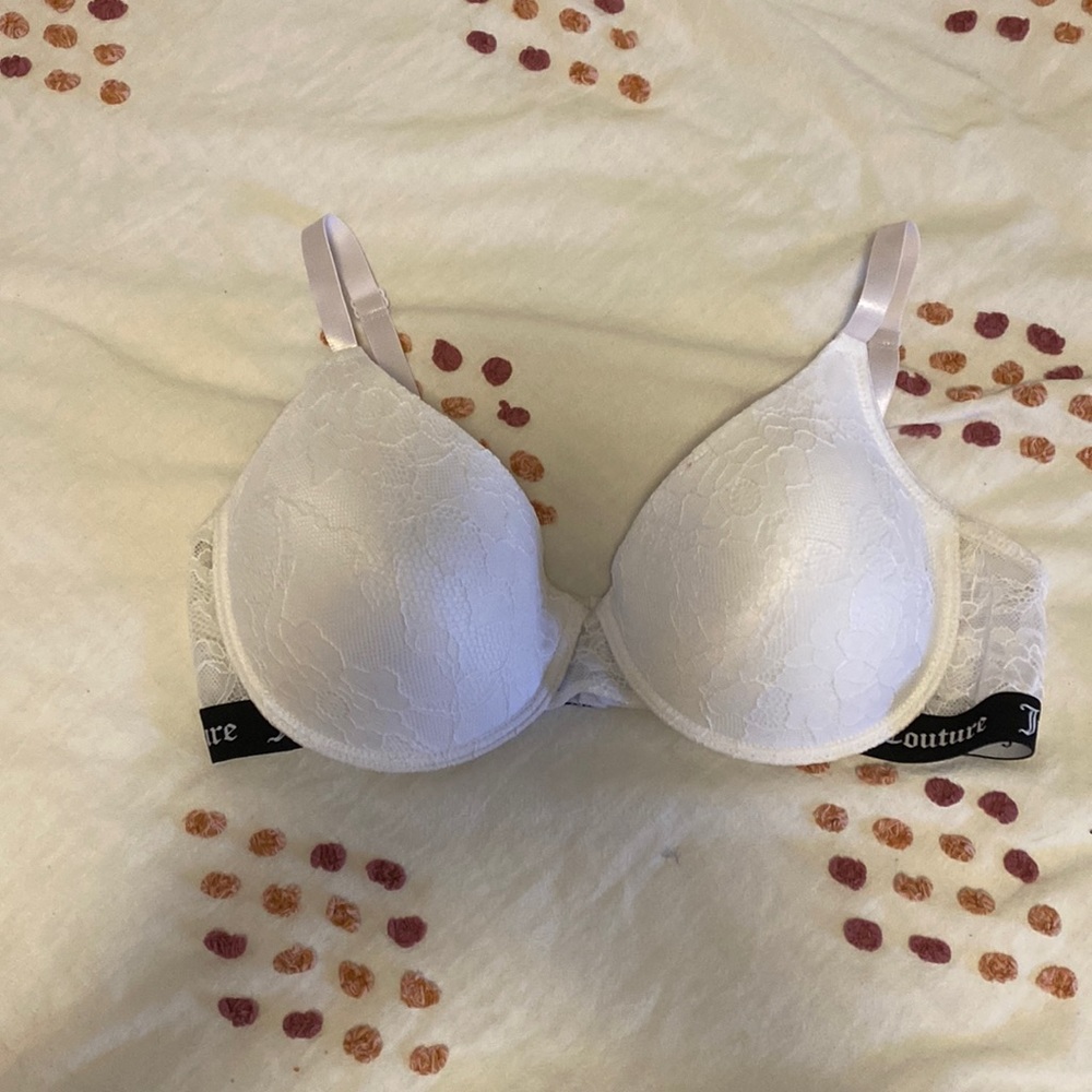 White juicy couture bra